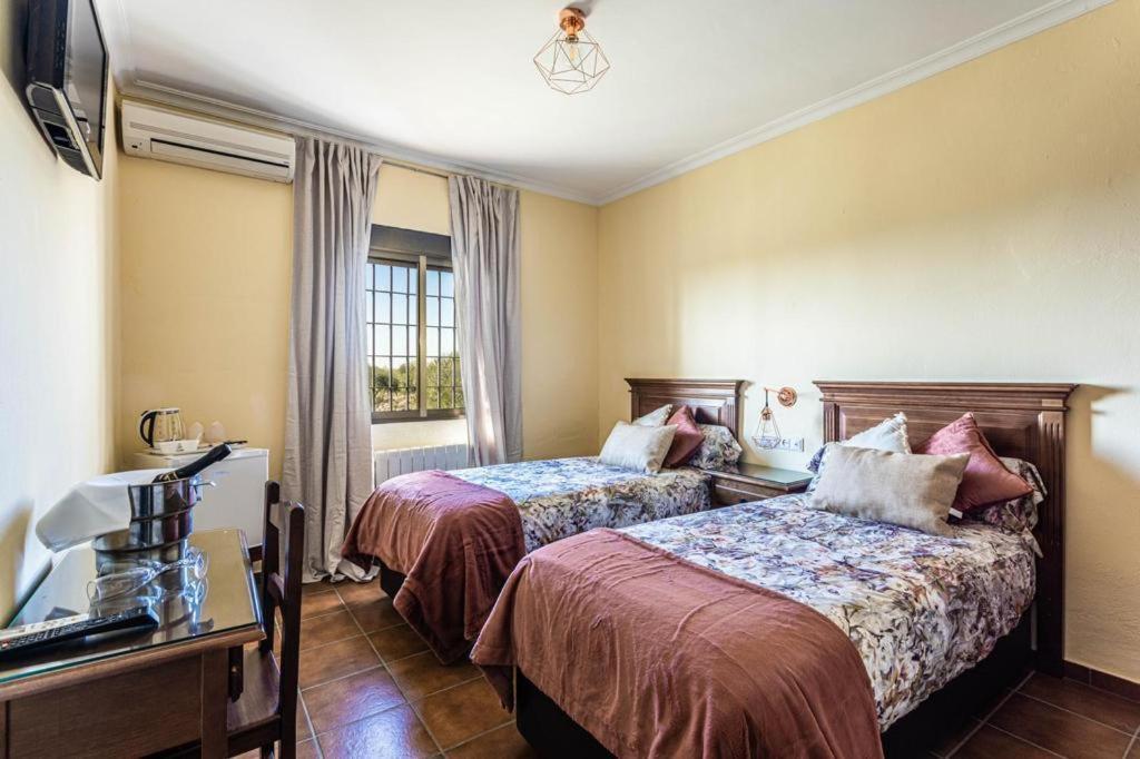 Complejo Turistico El Alamo Hotel Hornachuelos Luaran gambar
